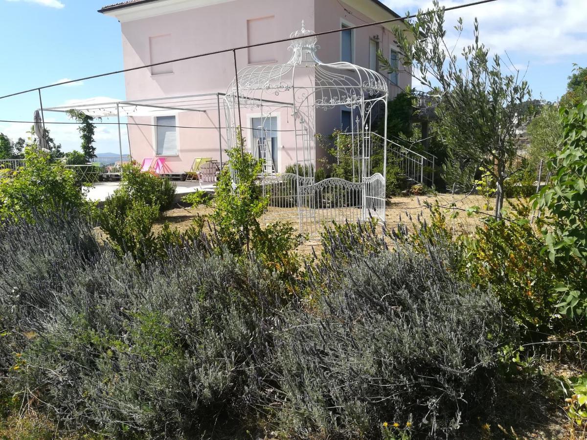 Tramonti E Valli Calvi dellʼ Umbria Exterior foto